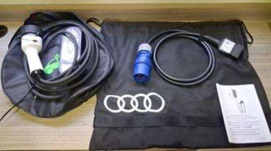 AUDI-Q5-2023