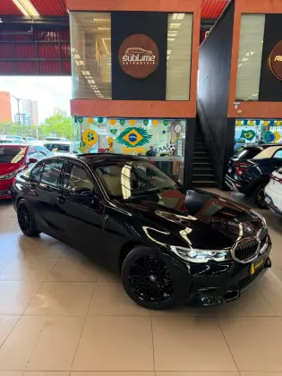 BMW 320i 2.0 16V TURBO GASOLINA M SPORT AUTOMÁTICO BMW 320i 2.0 16V TURBO GASOLINA M SPORT AUTOMÁTICO