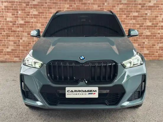 BMW-X1-2022