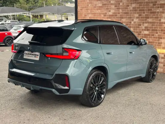 BMW-X1-2022