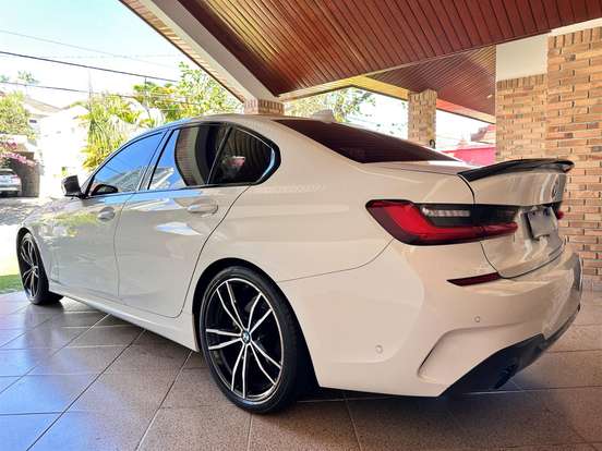 BMW-320i-2.0 16V TURBO GASOLINA M SPORT AUTOMÁTICO BMW-320i-2020