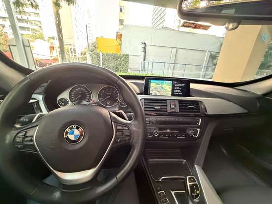 BMW-320i-2016
