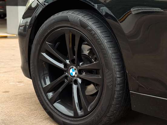 BMW-320i-2.0 SPORT 16V TURBO ACTIVE FLEX 4P AUTOMÁTICO BMW-320i-2018