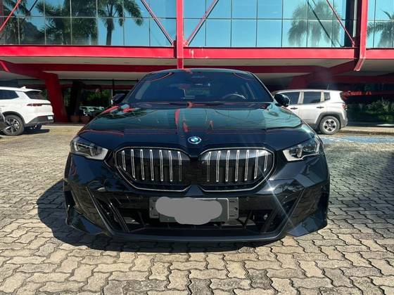 BMW 530e 2.0 TWINPOWER PHEV M SPORT AUTOMÁTICO