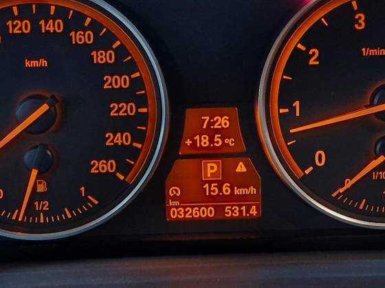 BMW 550i 4.8 SPORT SEDAN V8 32V GASOLINA 4P AUTOMÁTICO