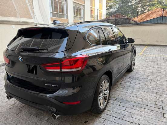 BMW-X1-2.0 16V TURBO ACTIVEFLEX SDRIVE20I 4P AUTOMÁTICO BMW-X1-2021