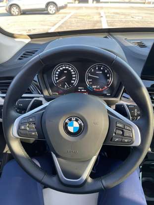 BMW-X1-2021