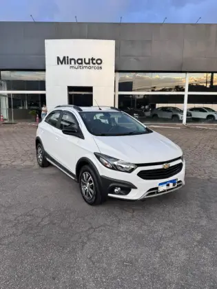 CHEVROLET ONIX 1.4 MPFI ACTIV 8V FLEX 4P AUTOMÁTICO CHEVROLET ONIX 1.4 MPFI ACTIV 8V FLEX 4P AUTOMÁTICO