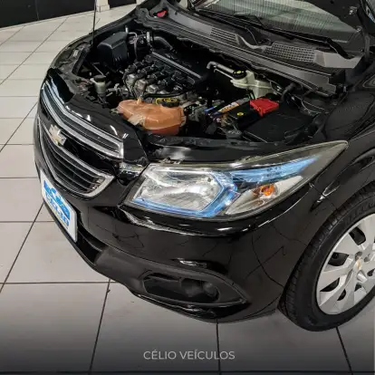 CHEVROLET-ONIX-2015