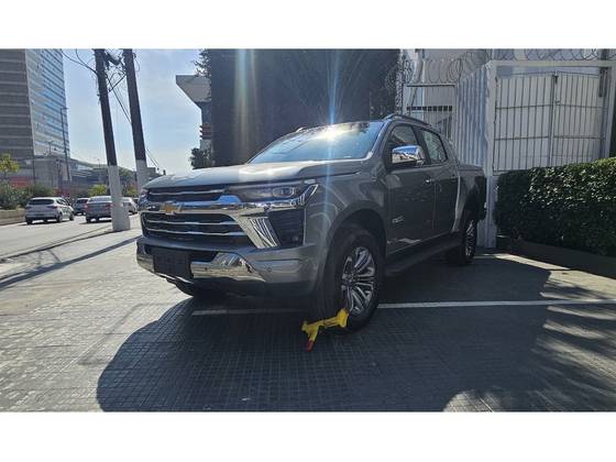 CHEVROLET S10 2.8 16V TURBO DIESEL HIGH COUNTRY CD 4X4 AUTOMÁTICO