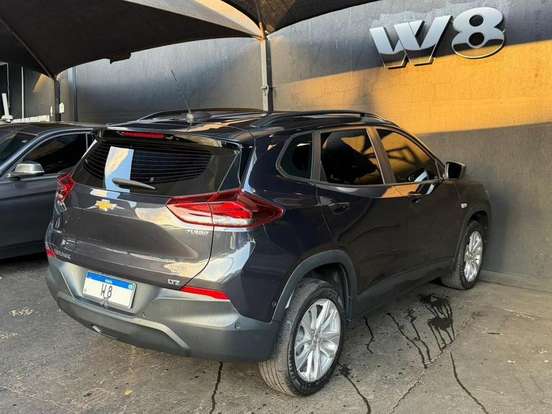 CHEVROLET-TRACKER-2023
