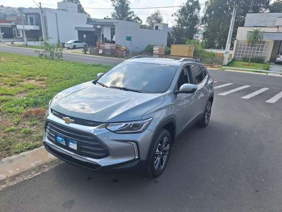 CHEVROLET-TRACKER-2023