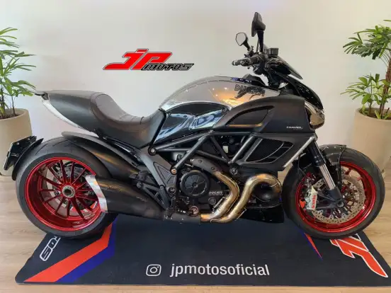 DUCATI-DIAVEL CROMO DUCATI-DIAVEL CROMO-2013