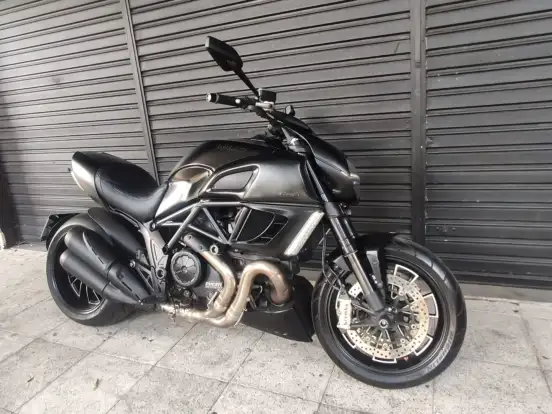 DUCATI-DIAVEL DARK DUCATI-DIAVEL DARK-2014