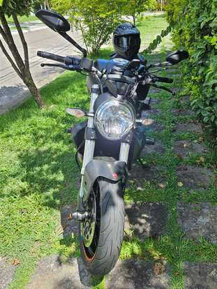 DUCATI-MONSTER 821 DARK-2016