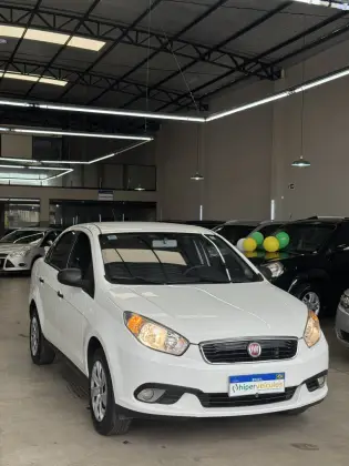 FIAT GRAND SIENA 1.4 MPI ATTRACTIVE 8V FLEX 4P MANUAL FIAT GRAND SIENA 1.4 MPI ATTRACTIVE 8V FLEX 4P MANUAL