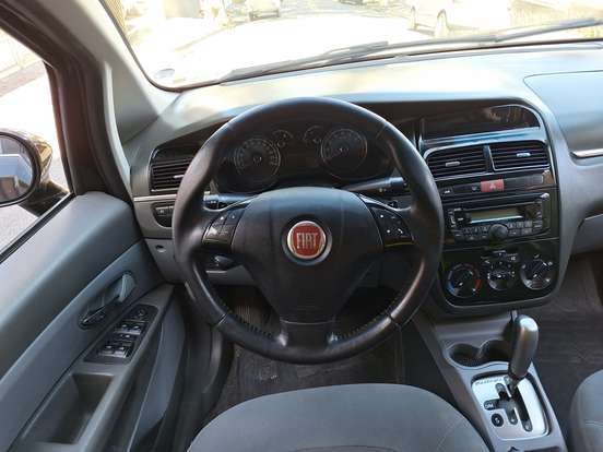 FIAT-LINEA-2013