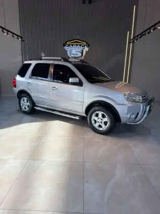 FORD ECOSPORT 1.6 XLT 8V FLEX 4P MANUAL FORD ECOSPORT 1.6 XLT 8V FLEX 4P MANUAL