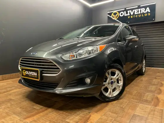 FORD FIESTA 1.6 SE SEDAN 16V FLEX 4P POWERSHIFT FORD FIESTA 1.6 SE SEDAN 16V FLEX 4P POWERSHIFT