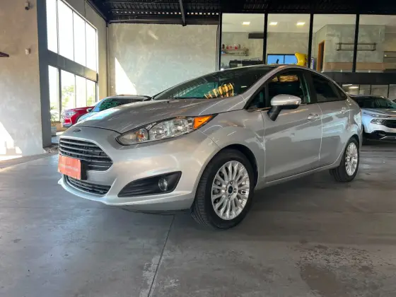 FORD FIESTA 1.6 TITANIUM SEDAN 16V FLEX 4P POWERSHIFT