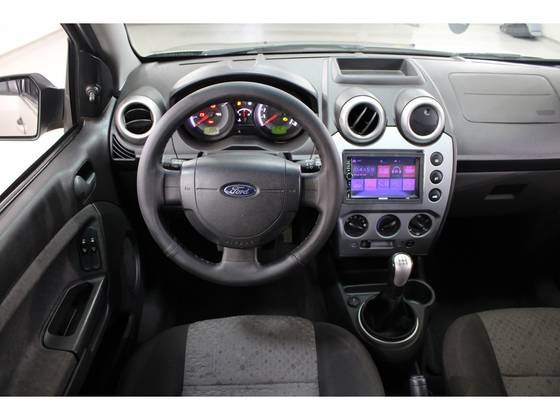 /en/city-belo-horizonte/cate-car-used-car/ford-fiesta-2014-1-0-rocam-se-8v-flex-4p-manual-48486217580348416/-12