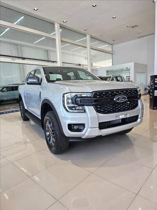 FORD RANGER 2.0 TURBO DIESEL CD BLACK 4X2 AUTOMÁTICO