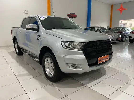 FORD RANGER 3.2 LIMITED 4X4 CD 20V DIESEL 4P AUTOMÁTICO
