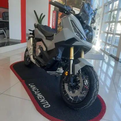 HONDA X-ADV 