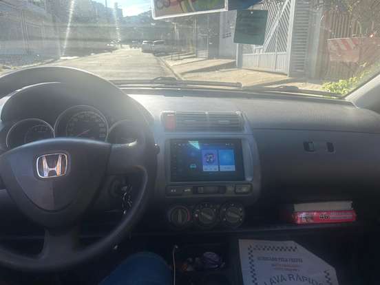HONDA-FIT-2004