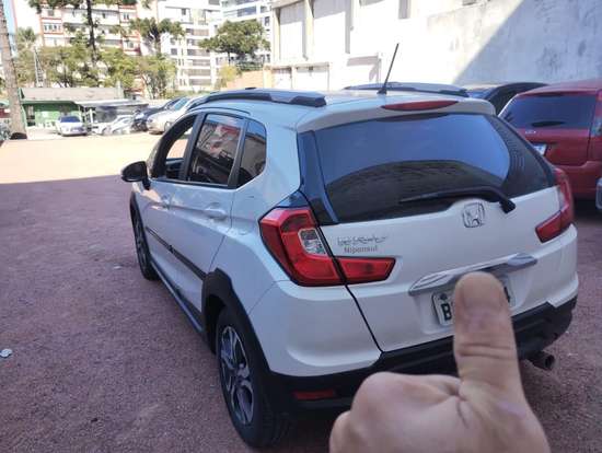 HONDA-WR-V-2018