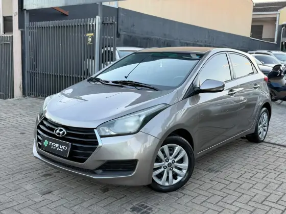 HYUNDAI HB20 1.6 COMFORT PLUS 16V FLEX 4P MANUAL HYUNDAI HB20 1.6 COMFORT PLUS 16V FLEX 4P MANUAL