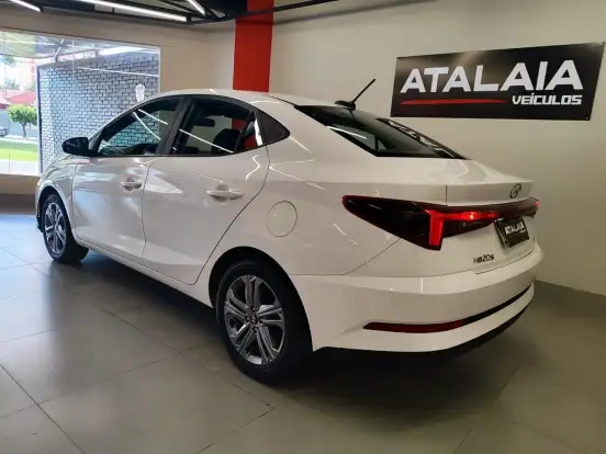 HYUNDAI-HB20S-1.0 TGDI FLEX COMFORT PLUS AUTOMÁTICO HYUNDAI-HB20S-2024