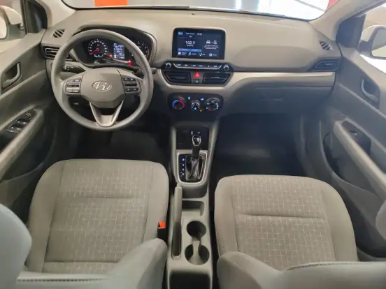HYUNDAI-HB20S-2024