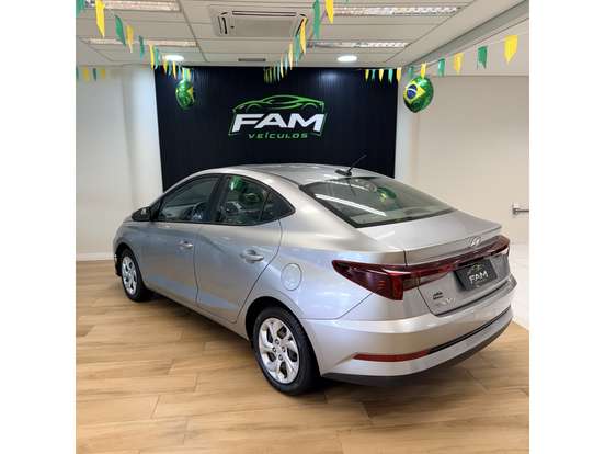 HYUNDAI-HB20S-2024
