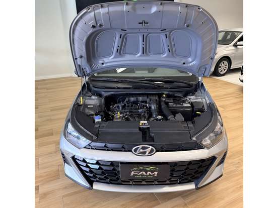 HYUNDAI-HB20S-2024