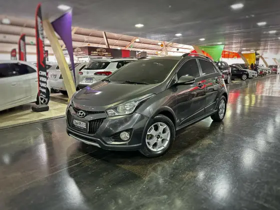 HYUNDAI HB20X 1.6 16V STYLE FLEX 4P MANUAL HYUNDAI HB20X 1.6 16V STYLE FLEX 4P MANUAL