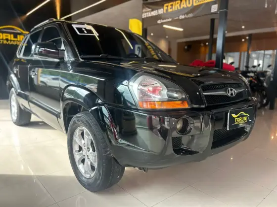 HYUNDAI TUCSON 2.0 MPFI GLS 16V 143CV 2WD FLEX 4P AUTOMÁTICO HYUNDAI TUCSON 2.0 MPFI GLS 16V 143CV 2WD FLEX 4P AUTOMÁTICO