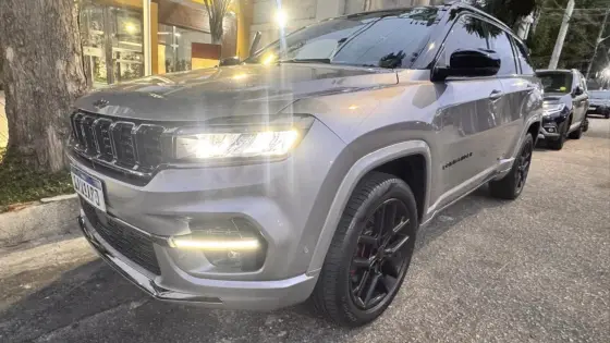 JEEP COMMANDER 2.0 HURRICANE 4 TURBO GASOLINA BLACKHAWK AT9 JEEP COMMANDER 2.0 HURRICANE 4 TURBO GASOLINA BLACKHAWK AT9