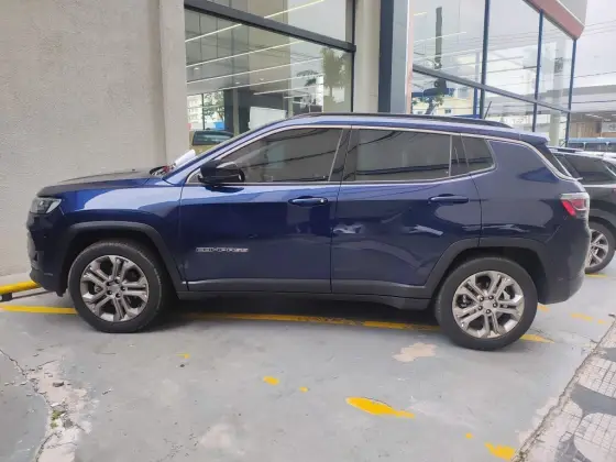 JEEP COMPASS 1.3 T270 TURBO FLEX LONGITUDE AT6 JEEP COMPASS 1.3 T270 TURBO FLEX LONGITUDE AT6