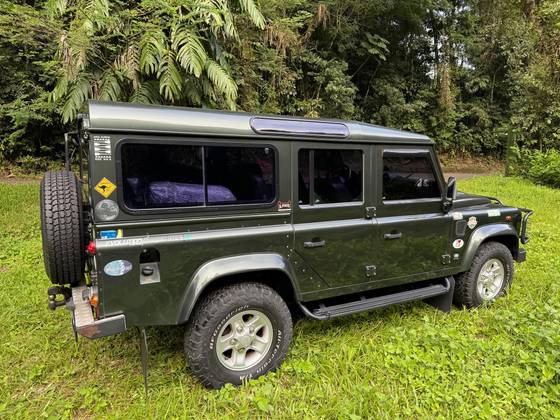LAND ROVER DEFENDER 2.4 110 SW 4X4 TURBO DIESEL 4P MANUAL