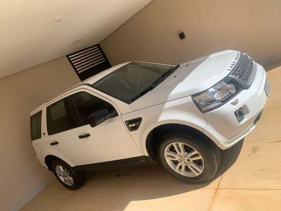 LAND ROVER-FREELANDER 2-2.0 S SI4 16V TURBO GASOLINA 4P AUTOMÁTICO LAND ROVER-FREELANDER 2-2013