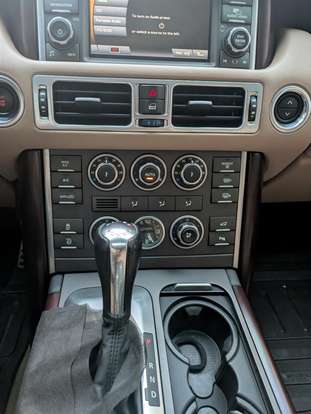 LAND ROVER-RANGE ROVER VOGUE-2011