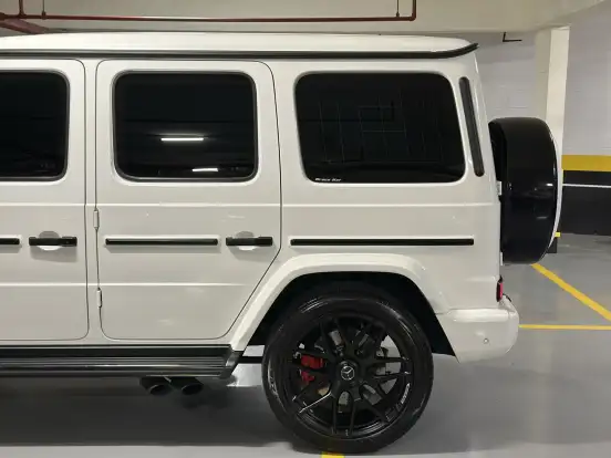 MERCEDES-BENZ-G 63 AMG-4.0 V8 TURBO GASOLINA 4MATIC SPEEDSHIFT MERCEDES-BENZ-G 63 AMG-2024