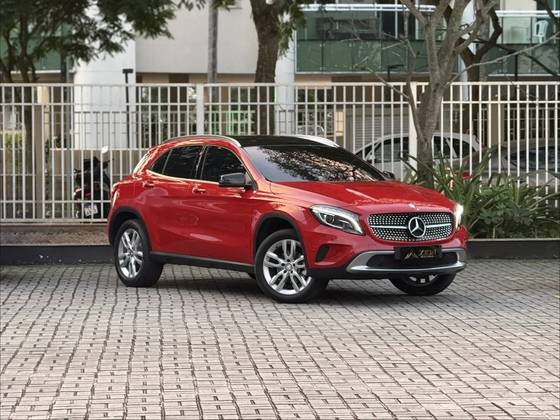 MERCEDES-BENZ GLA 200 1.6 CGI ADVANCE 16V TURBO GASOLINA 4P AUTOMÁTICO