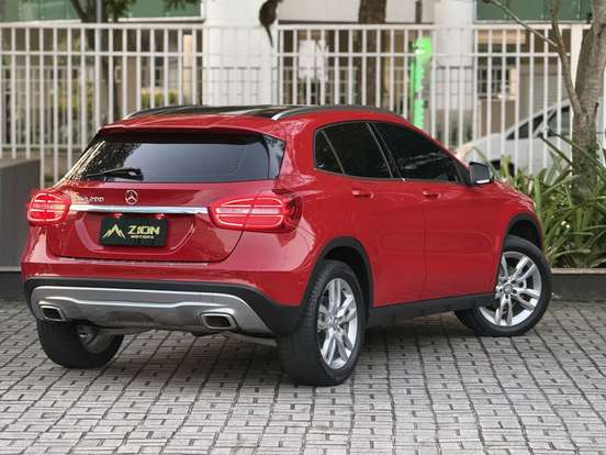 MERCEDES-BENZ-GLA 200-1.6 CGI ADVANCE 16V TURBO GASOLINA 4P AUTOMÁTICO MERCEDES-BENZ-GLA 200-2015