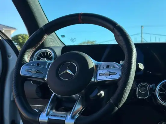 MERCEDES-BENZ-GLA 35 AMG-2.0 CGI GASOLINA 4MATIC SPEEDSHIFT MERCEDES-BENZ-GLA 35 AMG-2022