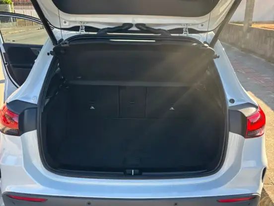 MERCEDES-BENZ-GLA 35 AMG-2.0 CGI GASOLINA 4MATIC SPEEDSHIFT MERCEDES-BENZ-GLA 35 AMG-2022