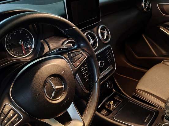 MERCEDES-BENZ-A 200-1.6 CGI FLEX 7G-DCT MERCEDES-BENZ-A 200-2017