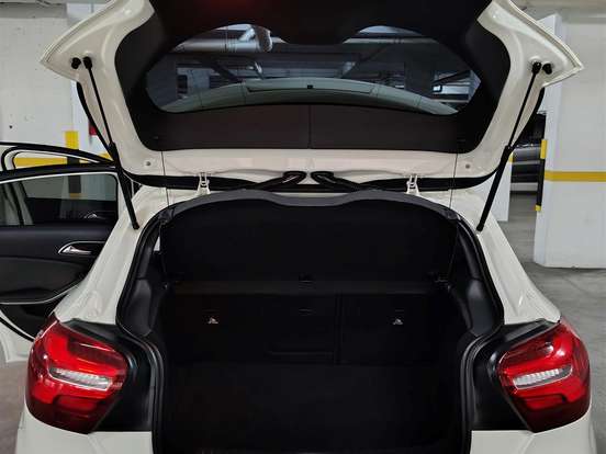 MERCEDES-BENZ-A 200-1.6 CGI FLEX 7G-DCT MERCEDES-BENZ-A 200-2017