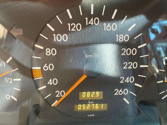 MERCEDES-BENZ-C 280-1995